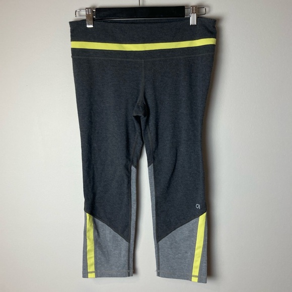 Gap Capri - Picture 1 of 5